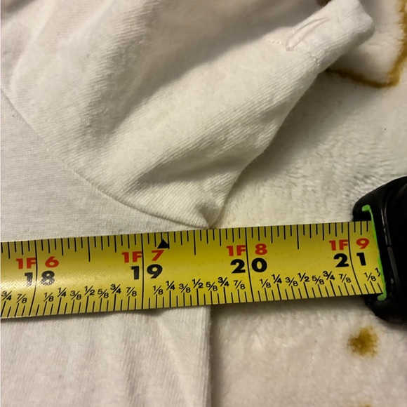 EUC Adidas Ladies Short Sleeve T- Shirt ( Wore Once) 100% Cotton - Picture 3 of 7